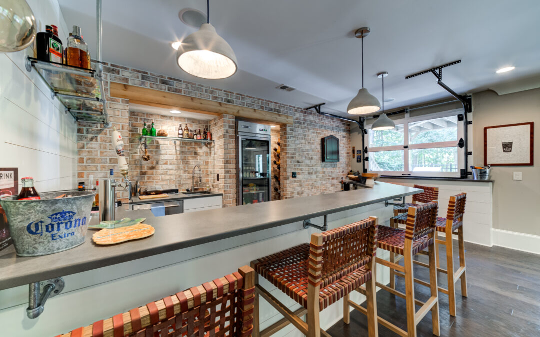 Contemporary Bar